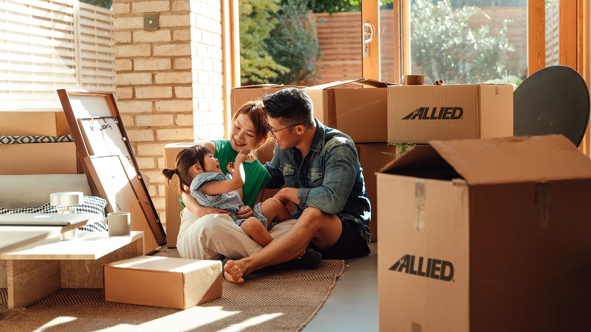 Moving with Children: A Guide for Families Relocating from China Moving with Children: A Guide for Families Relocating from China